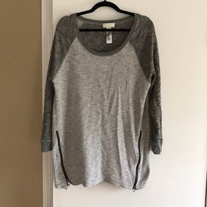 Zipper detail sweatshirt